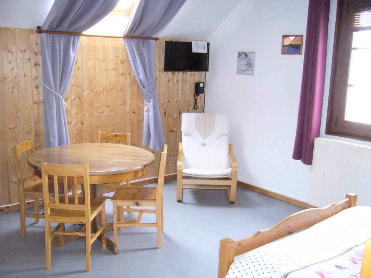 Du Grand Git 2* La Chaux Neuve