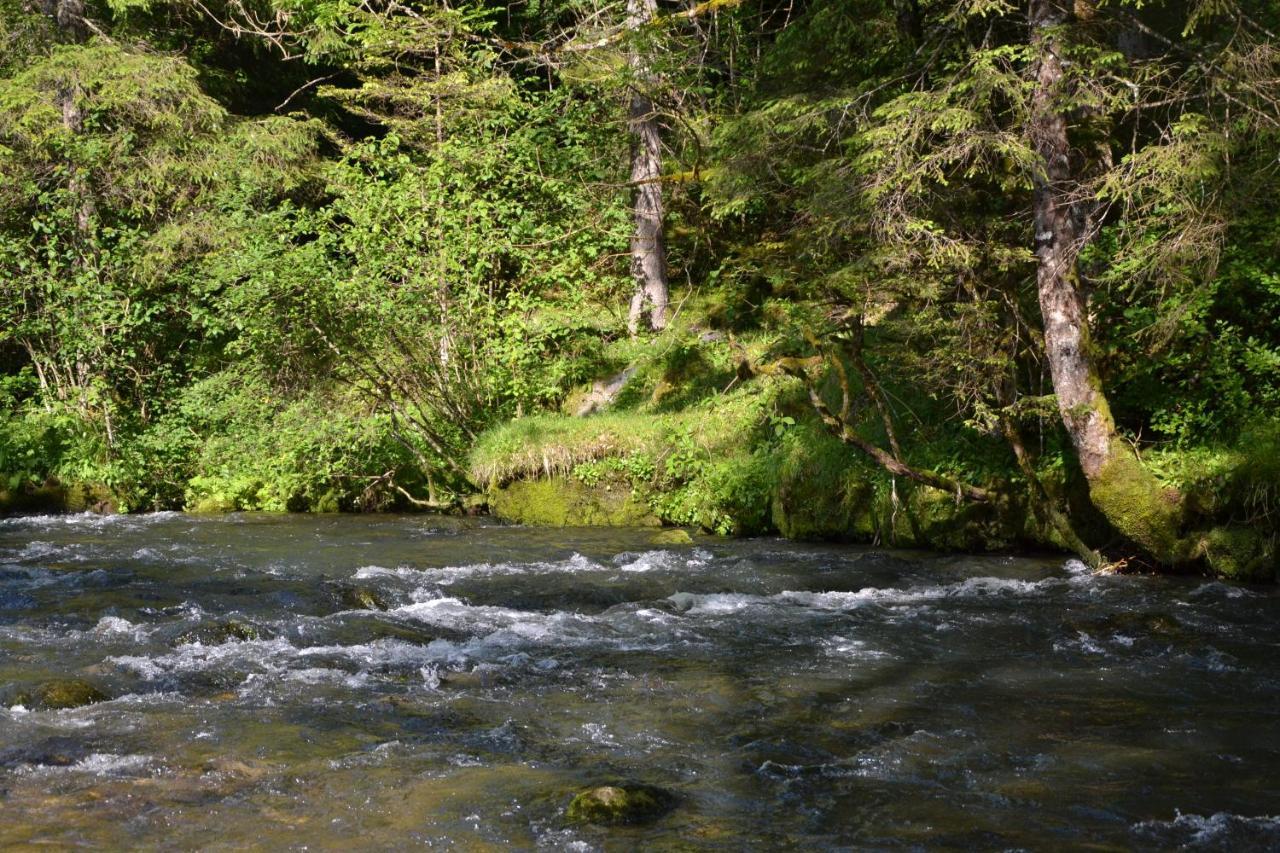 Du Grand Git La Chaux Neuve